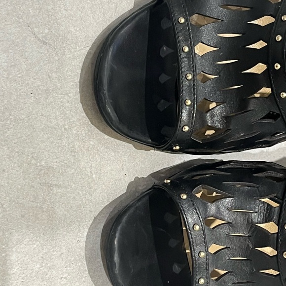 Black cage stiletto heels with gold stud accents. Ivanka Trump US 8.5 - Picture 5 of 6